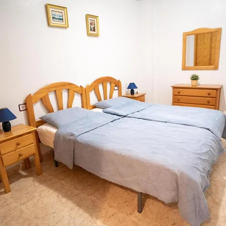 Apartamento Piso Con Garaje En *