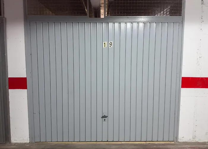 Piso Con Garaje En * Torrevieja